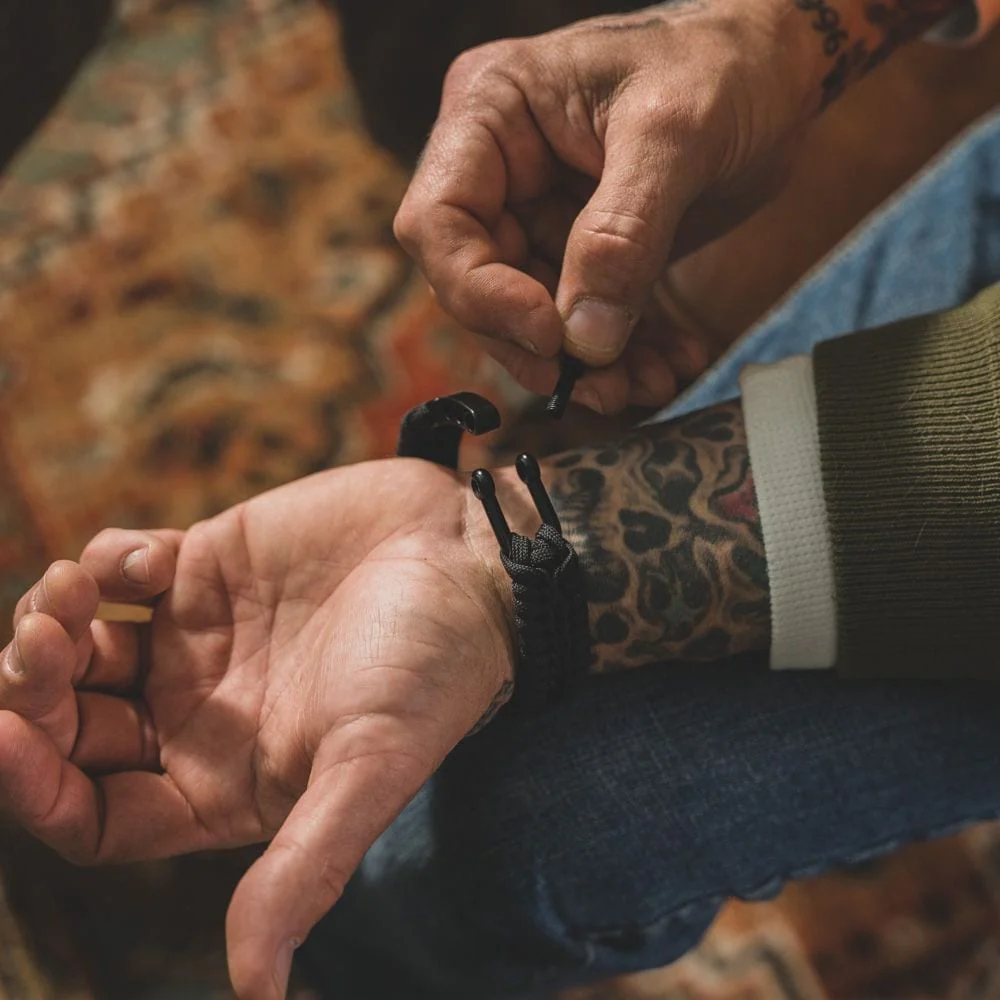 Desert Camo Paracord Bronze Flag Bracelet & Get A Free Matching Keychain - Helps Pair Veterans With A Service Dog Or Shelter Dog - Image 8